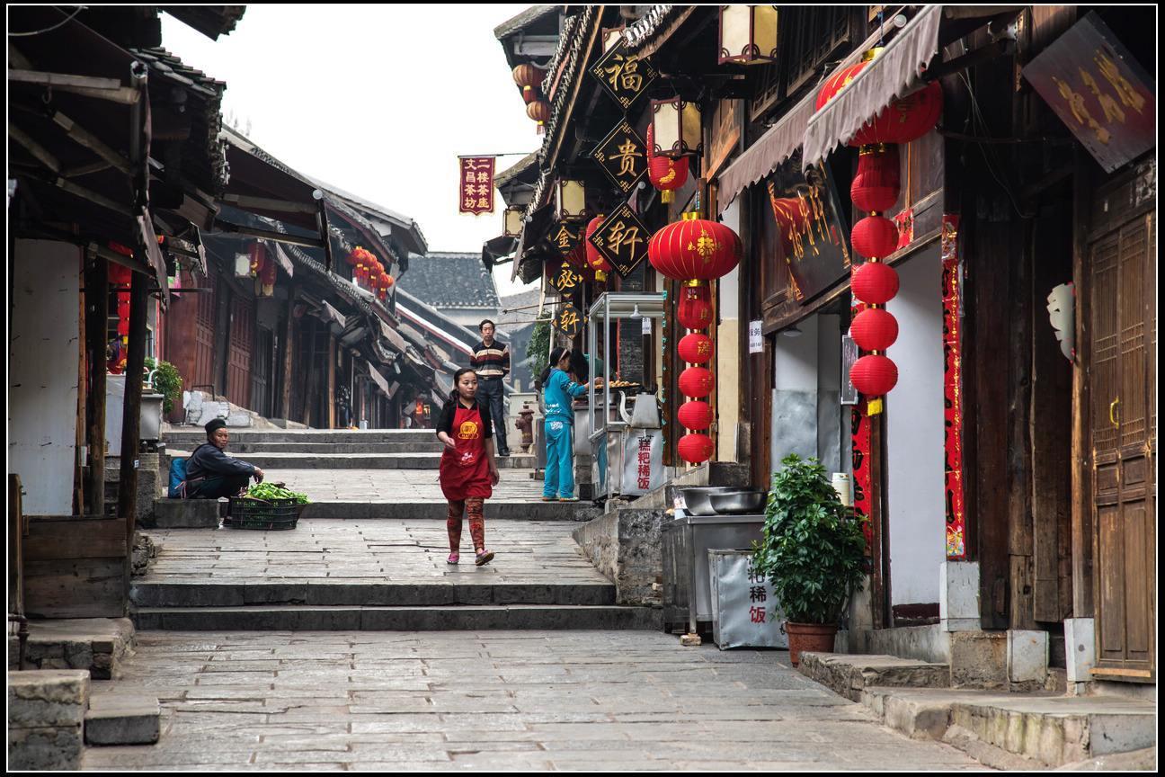 尽享知识乐趣,欢迎光临谁知道桂林空军军区的地址问答网